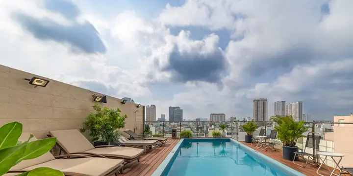 55 25 Lê Thị Hồng Gấm