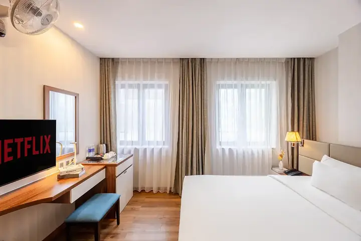 55 25 Lê Thị Hồng Gấm