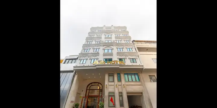 55 25 Lê Thị Hồng Gấm