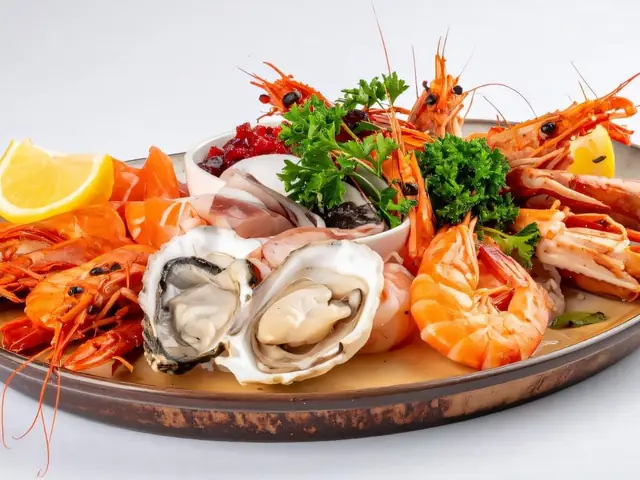 Ăn Gì Để Con Sinh Ra Trắng Trẻo Thông Minh