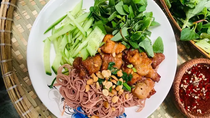 Bà Bầu Ăn Bún Thịt Nướng Được Không
