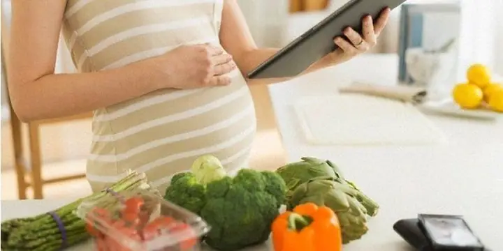 Bà Bầu Ăn Gì Để Con Tăng Cân Nhanh