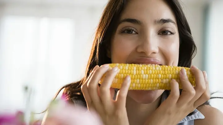 Bà Bầu Có Được Ăn Ngô Nướng Không
