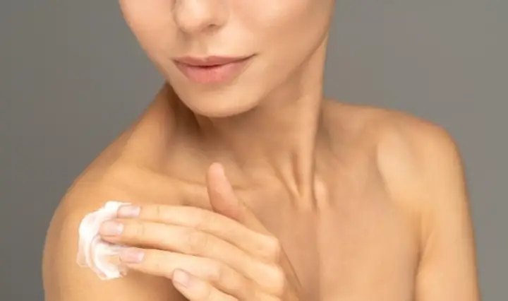 Bà Bầu Dùng Dưỡng Thể Vaseline Được Không