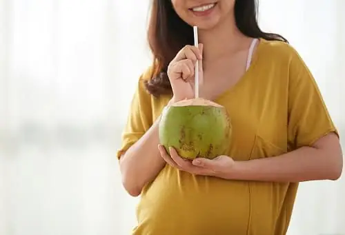 Bà Bầu Nên Uống Nước Dừa Lúc Nào Trong Ngày