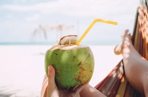 Bà Bầu Nên Uống Nước Dừa Lúc Nào Trong Ngày