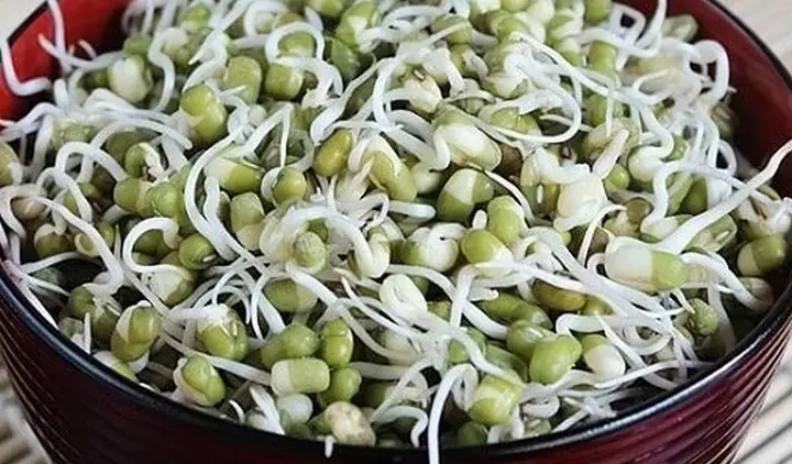 Bà Bầu Uống Nước Giá Đỗ Được Không