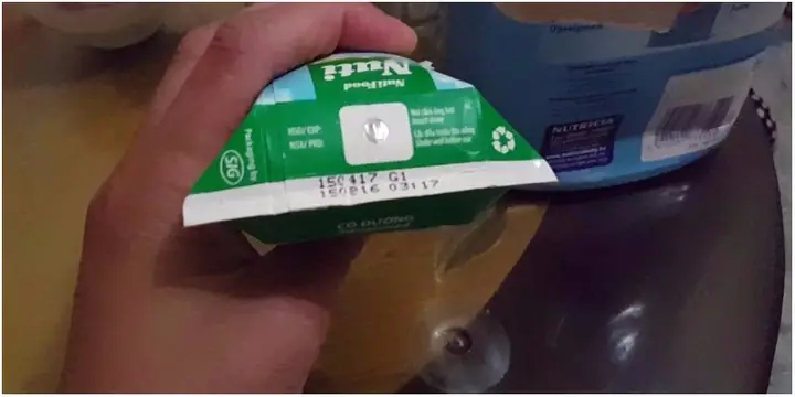 Bà Bầu Uống Sữa Hết Hạn Có Sao Không