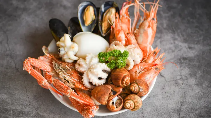 Bà Đẻ Bao Lâu Được Ăn Hải Sản