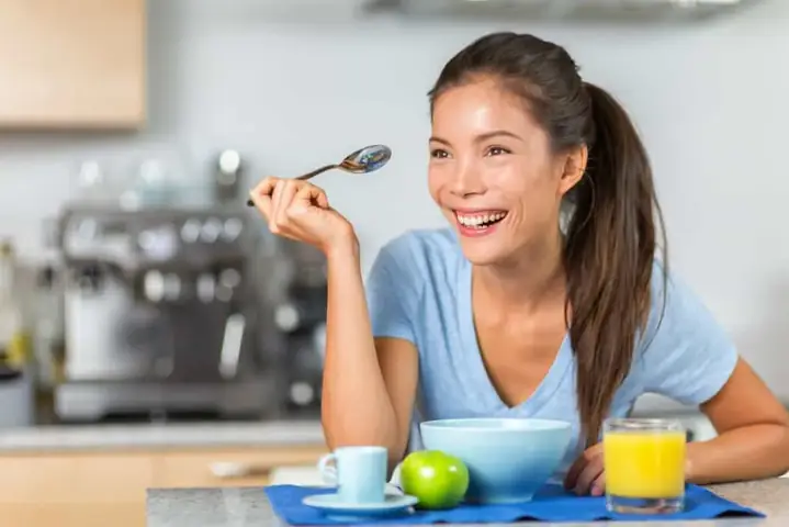 Bà Đẻ Có Ăn Được Chân Giò Hầm Thuốc Bắc