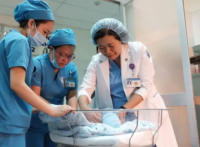 Bac Si Nguyen Ba My Nhi