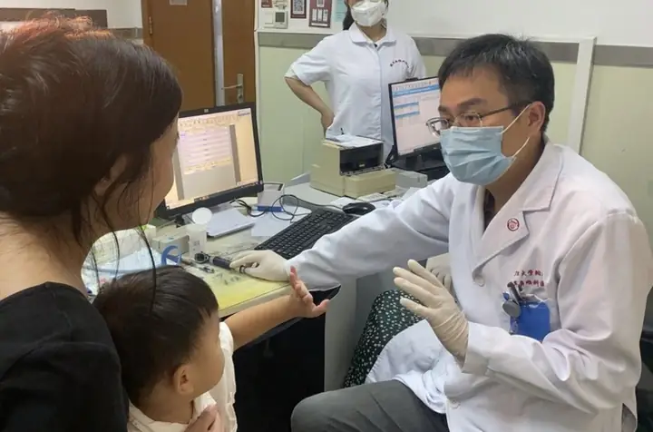Bác Sĩ Phúc Tai Mũi Họng
