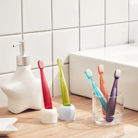 Bàn Chải Đánh Răng Cho Bé Trên 1 Tuổi