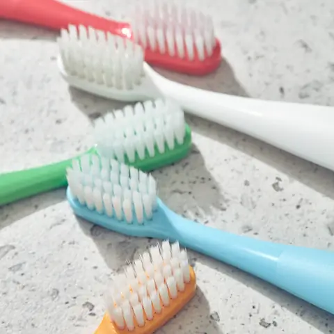 Bàn Chải Đánh Răng Cho Bé Trên 1 Tuổi