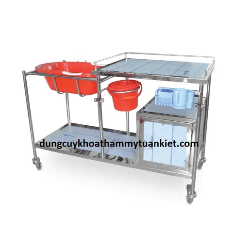 Bàn Tắm Cho Trẻ Sơ Sinh