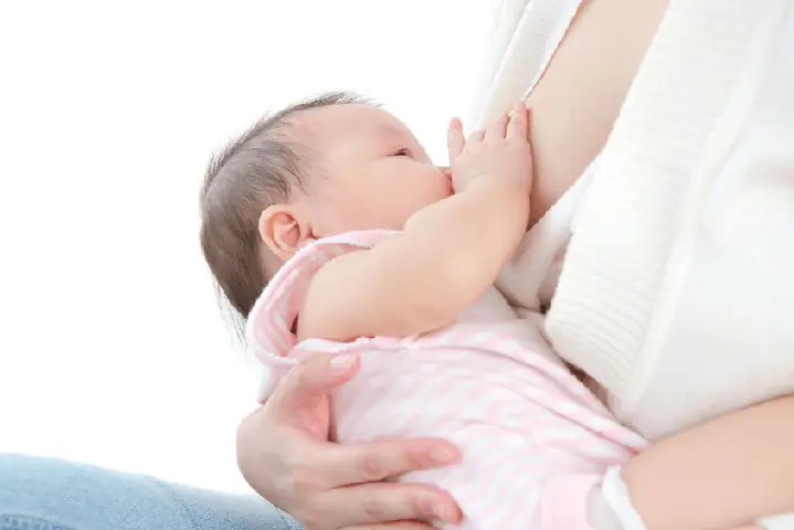 Bao Lâu Nên Cai Sữa Cho Bé
