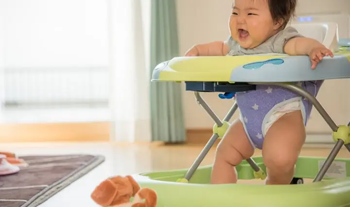Bao Nhiêu Tháng Thì Cho Bé Ngồi Xe Tập Đi