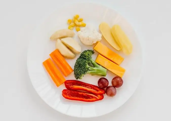 Bắt Đầu Ăn Dặm Nên Cho Bé Ăn Gì