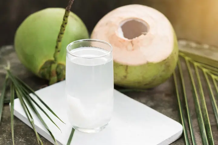 Bầu Uống Nước Dừa Lúc Nào