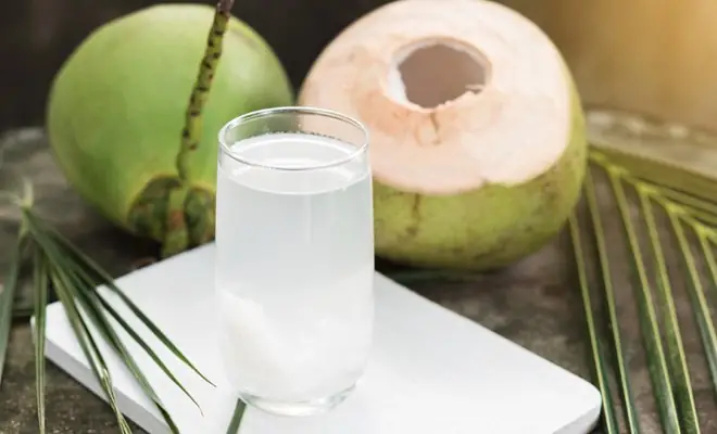 Bầu Uống Nước Dừa Lúc Nào