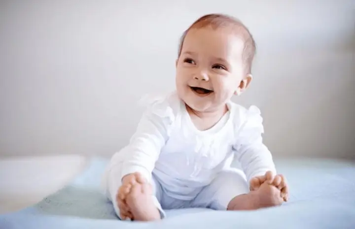 Bé 12 Tháng Chưa Tự Ngồi Được