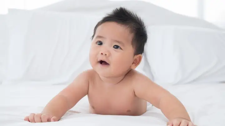 Bé 3 Tháng 10 Ngày Chưa Biết Lật