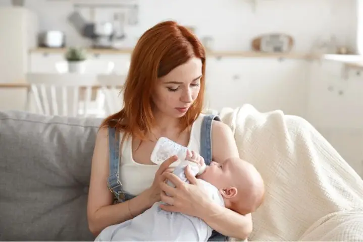 Bé 3 Tháng Lười Bú Bình