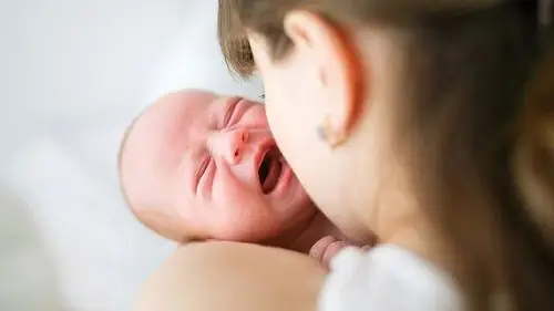 Bé 3 Tháng Lười Bú Bình