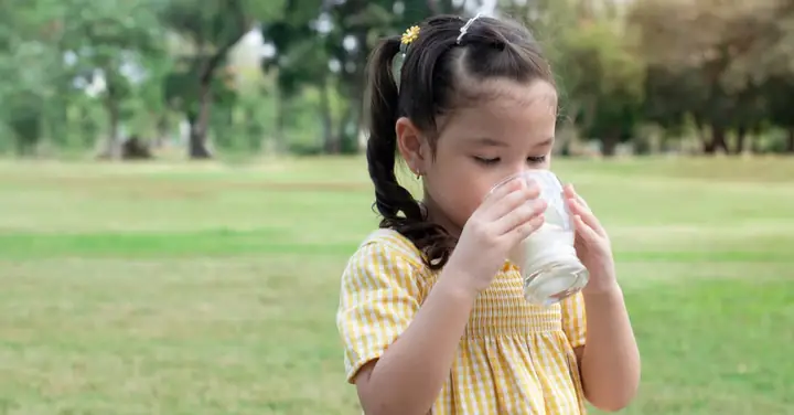 Bé 3 Tuổi Có Nên Uống Sữa Bột