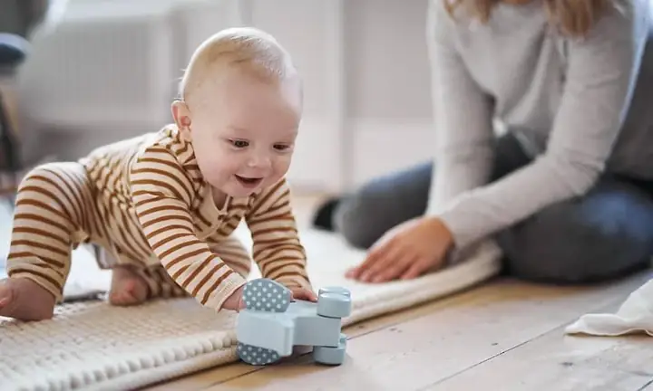 Bé 9 Tháng Tuổi Biết Làm Những Gì