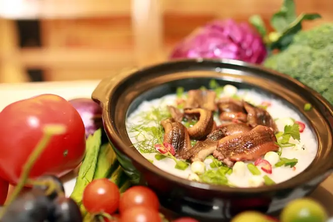 Bé Bị Sốt Ăn Cháo Lươn Được Không
