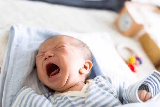 Bé Gắt Ngủ Phải Làm Thế Nào Bé Gắt Ngủ Phải Làm Thế Nào