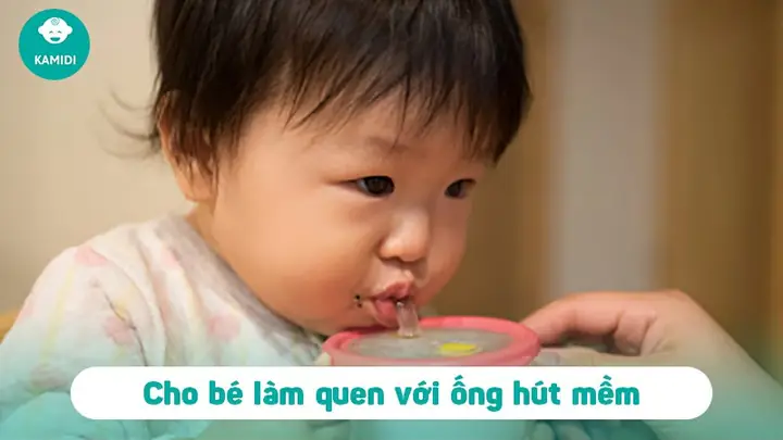 Bé Mấy Tháng Dùng Bình Tập Uống