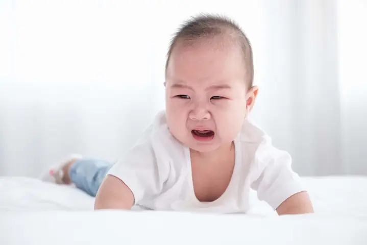 Bé Mọc Răng Bị Sốt Và Tiêu Chảy Bé Mọc Răng Bị Sốt Và Tiêu Chảy
