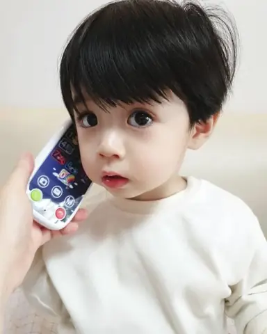 Bé Trai Hàn Quốc Đáng Yêu