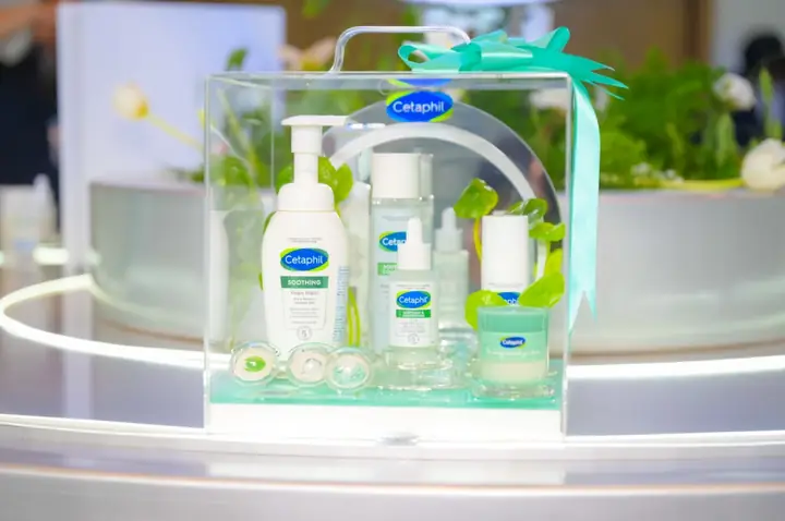 Bộ Sản Phẩm Cetaphil Gồm Những Gì
