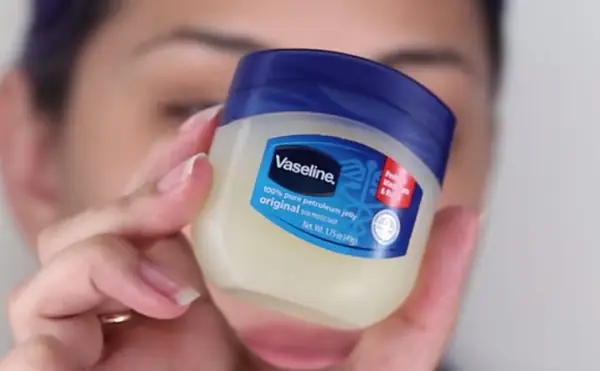 Bôi Vaseline Lên Mặt Qua Đêm