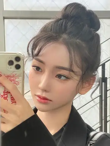 Búi Tóc Củ Tỏi Kiểu Hàn Quốc
