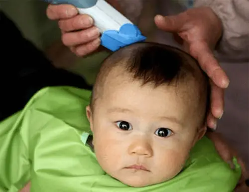 Các Kiểu Tóc Cho Bé Trai Sơ Sinh