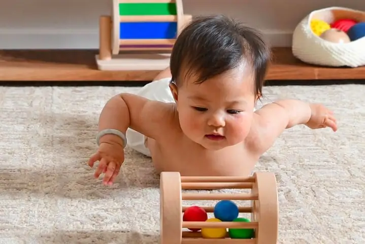 Các Phương Pháp Giáo Dục Sớm Cho Trẻ Sơ Sinh