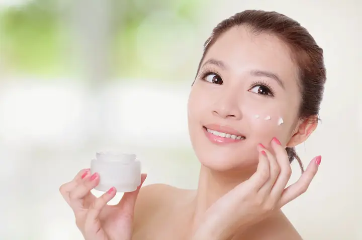Các Thương Hiệu Trị Mụn Nổi Tiếng