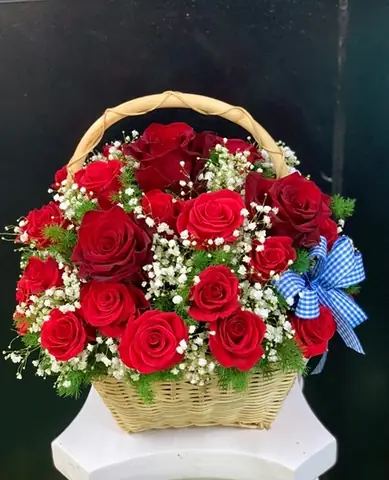 Cách Cắm Hoa Hồng Ngày 8 3