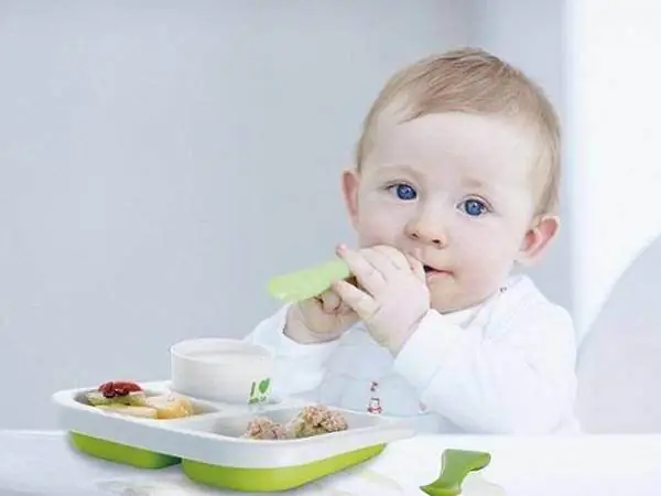 Cách Chăm Sóc Em Bé 10 Tháng Tuổi