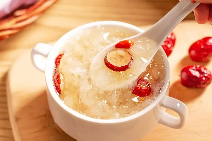 Cách Chưng Tổ Yến Đường Phèn Cho Bé