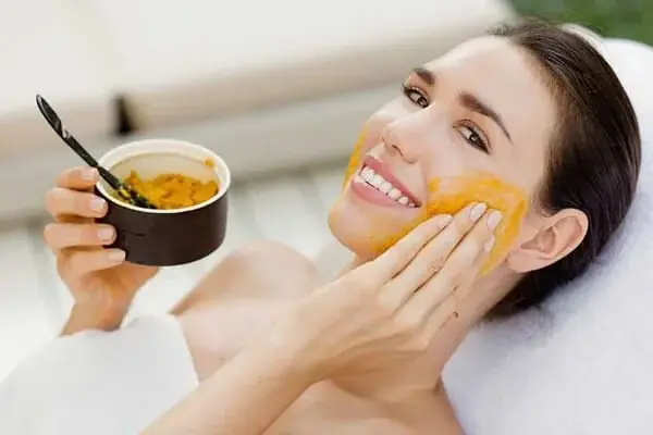 Cách Đắp Mặt Nạ Mật Ong Nghệ