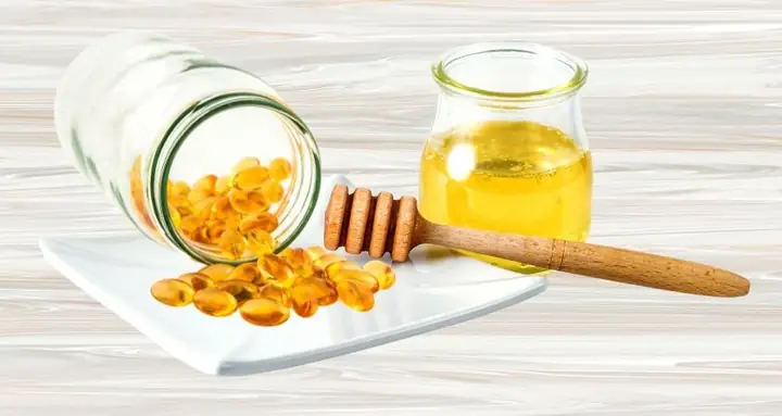 Cách Dưỡng Môi Hồng Bằng Mật Ong