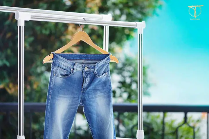 Cách Giặt Quần Bò Không Bị Bạc Màu