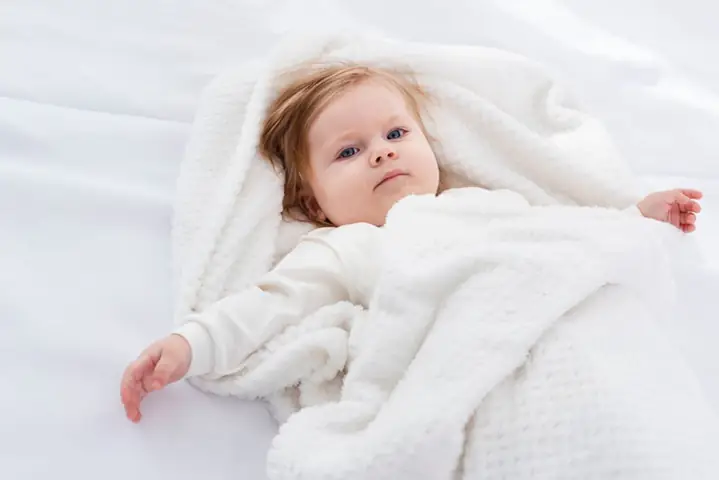 Cách Giữ Ấm Cho Trẻ Khi Ngủ Vào Mùa Đông