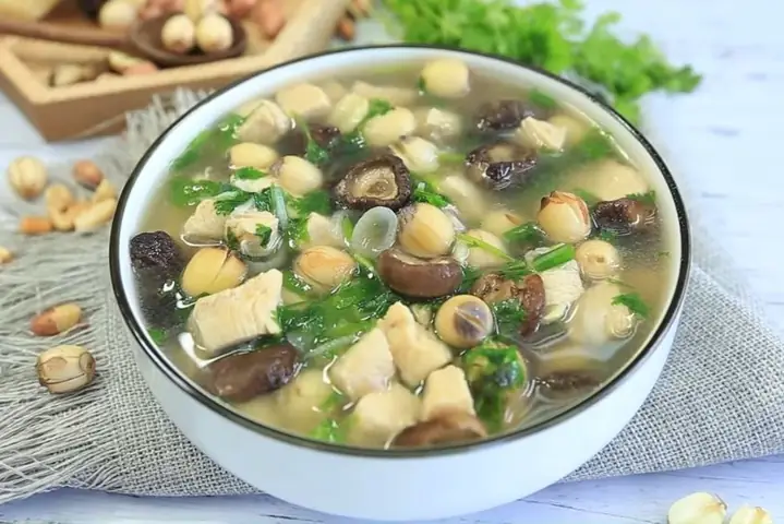 Cách Hầm Gà Ác Thuốc Bắc Cho Bà Bầu
