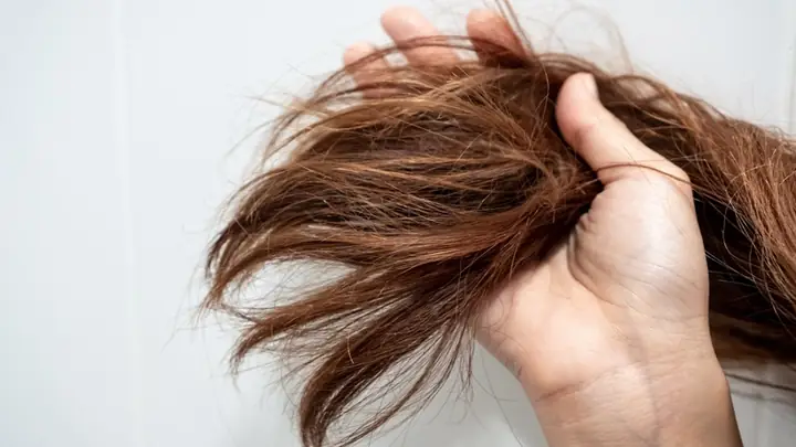 Cách Khắc Phục Tóc Xơ Chẻ Ngọn